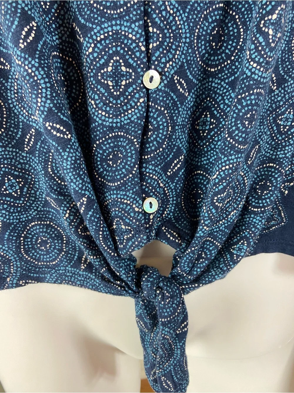 Lucky Brand Geometric Mosaic Tank Top Tie Button Down Large L Blue